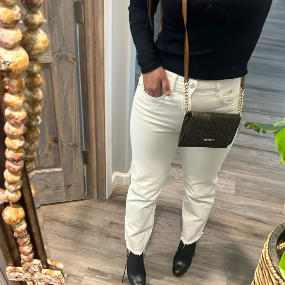 White Zara jeans - Picture 1 of 2